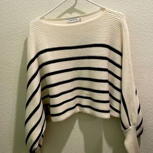 Crop top sweater